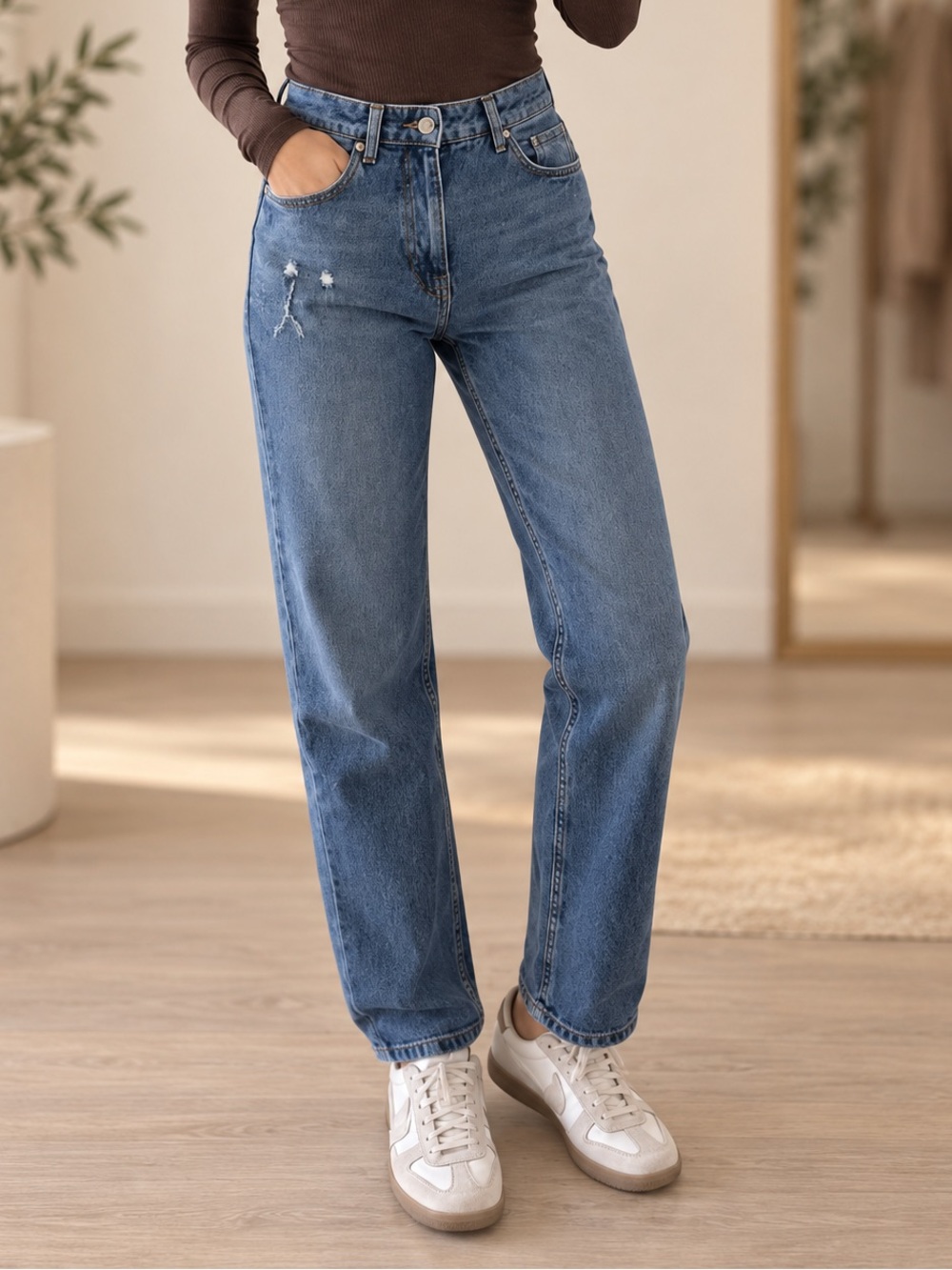 ZARA High Rise Straight Leg Jeans Size 8 Medium Wash Distressed Denim